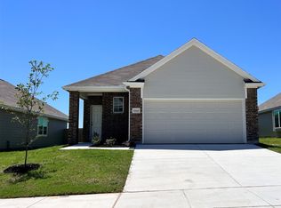 9909 Dynamics Dr, Fort Worth, TX 76131