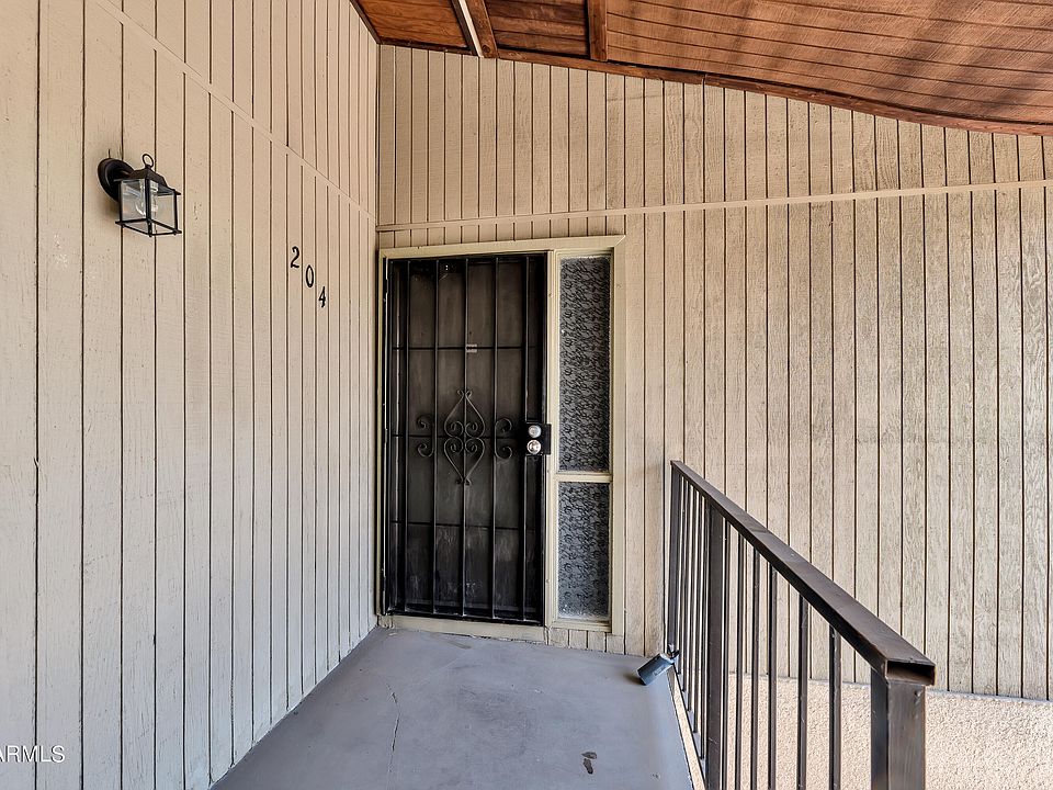 1st image of 729 W COOLIDGE Street #204