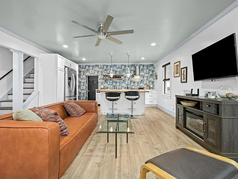 850 Nevin Ave — Photo 23