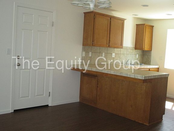 5th image of 2224 W Lark Ave