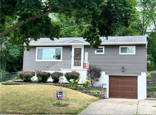 261 Eastholm Ave, Akron, OH 44312