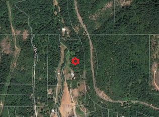 92 Lower Wolf Creek Rd, Wolf Creek, OR 97497