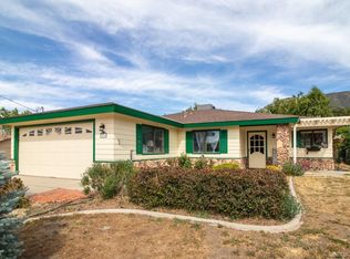 27550 Hialeah Dr, Tehachapi, CA 93561
