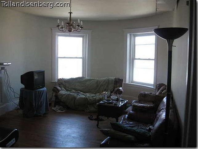 2nd image of 122 Glenville Ave #3