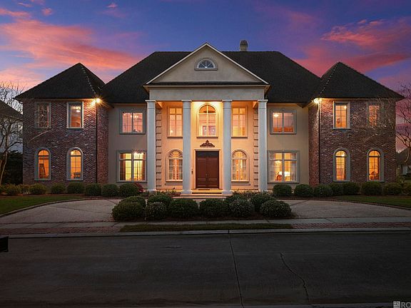 4th image of 2602 Cedar Lodge Dr