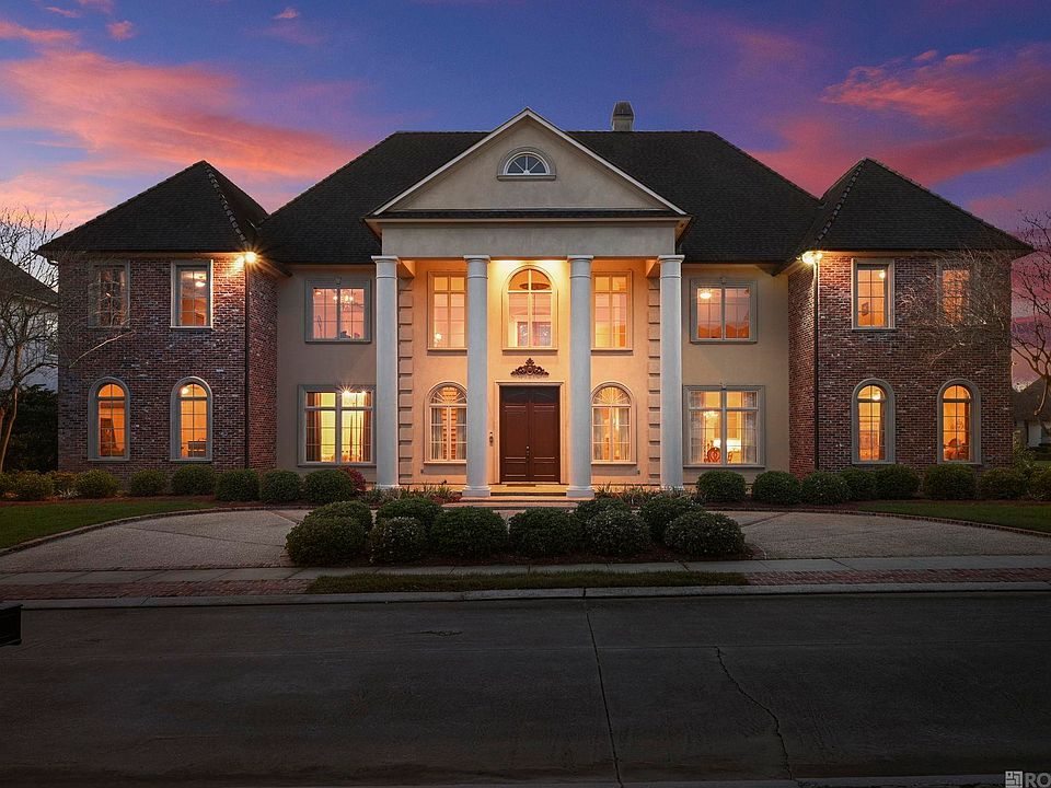 1st image of 2602 Cedar Lodge Dr