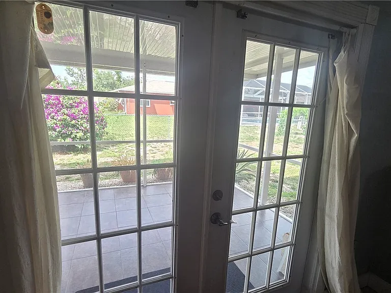 18079 Constitution Cir — Photo 17