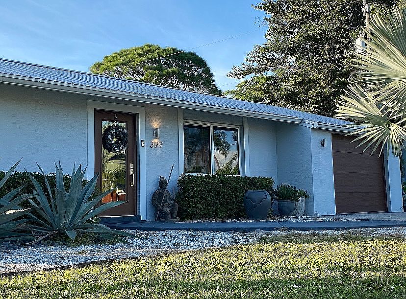 1st image of 397 Valley Dr