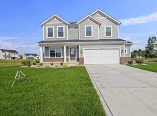 2520 Iowa St, Crown Point, IN 46307