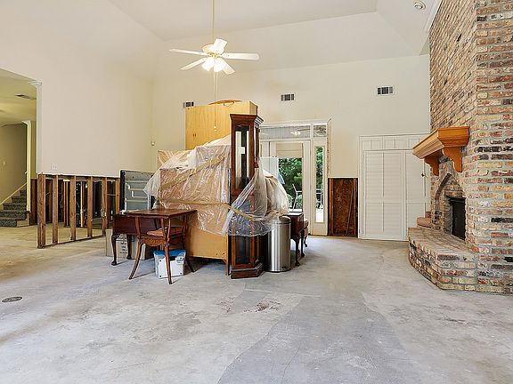 2nd image of 30507 Cypress Glen Dr