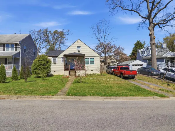 6404 Oliver St, Riverdale, MD 20737