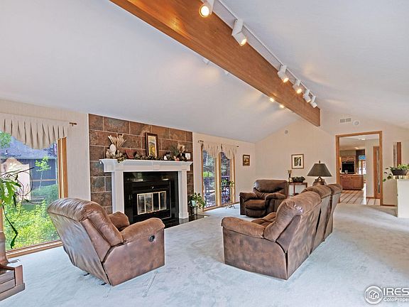 5th image of 3708 Manzanita Dr