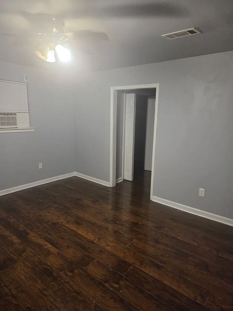DL Benzer Properties, LLC-786 Burbridge — Photo 3