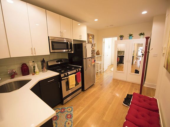 4th image of 926 Columbus Ave APT 4s
