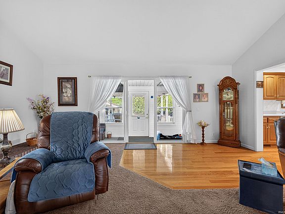 5th image of 1120 Ashley Ave