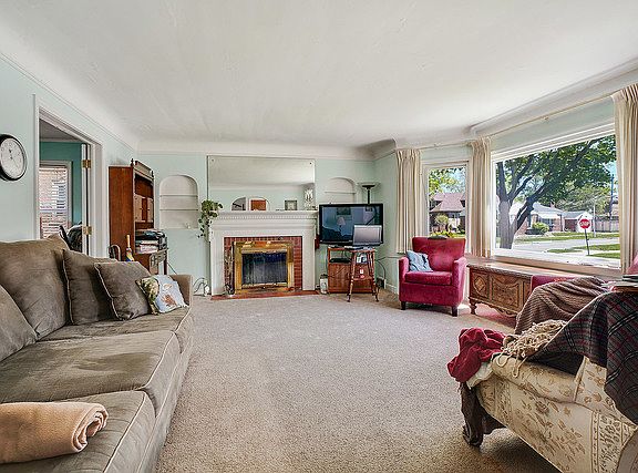 3rd image of 10504 S Campbell Ave