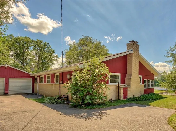 6400 Brown Rd, Lake Odessa, MI 48849