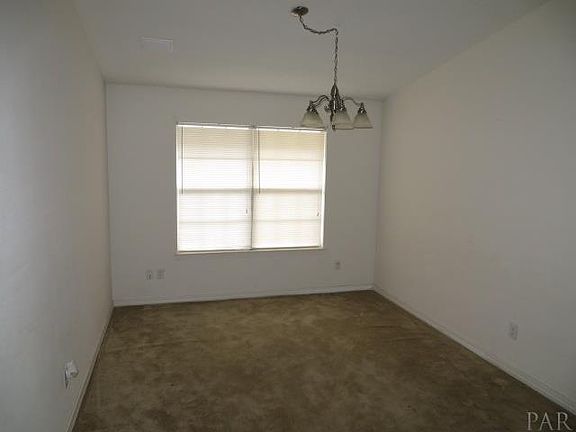 3rd image of 5067 Cocoa Dr
