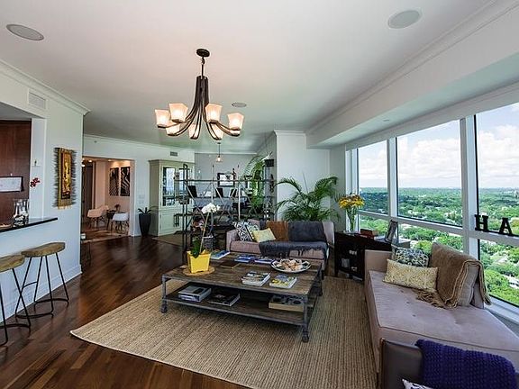 3rd image of 400 Beach Dr NE Unit 2303