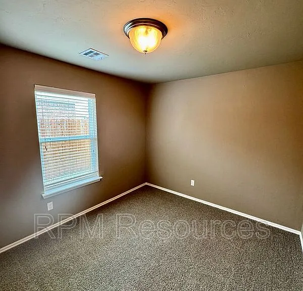 2705 Sugar Pine Dr — Photo 7
