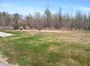 Sarahs Ln, Waveland, MS 39576