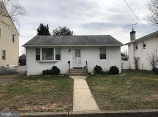 9227 Vandike St, Philadelphia, PA 19114