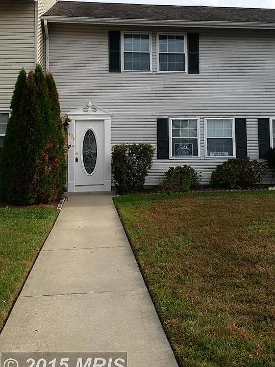 Exterior (Front)