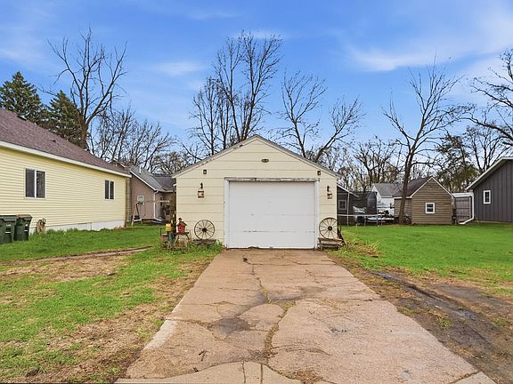 3rd image of 333 Minnesota St
