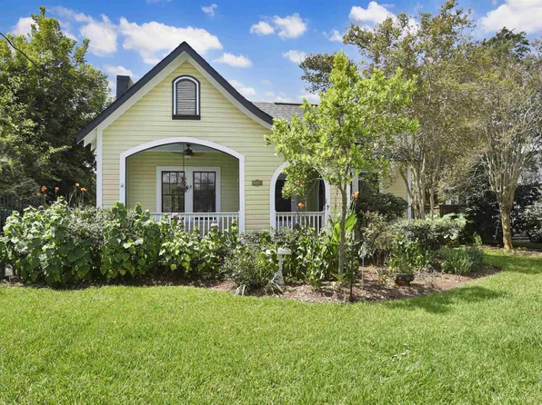 1104 7th St, Lake Charles, LA 70601