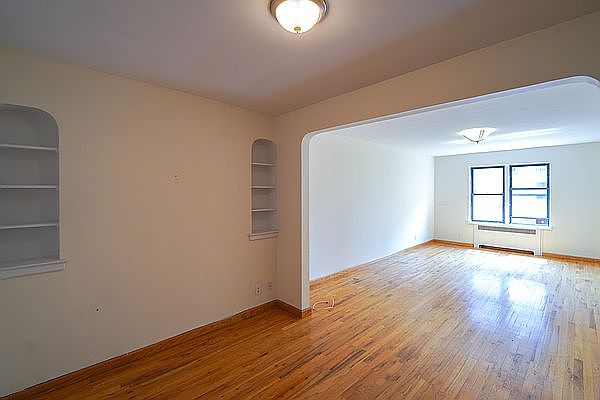 1st image of 304 E 12th St #5L