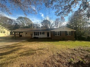 2353 Robin Ridge Dr, Dacula, GA 30019