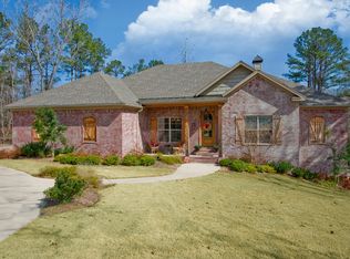 7006 Lucea Rd, Little Rock, AR 72210