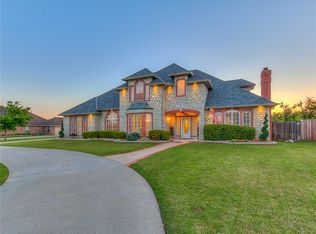 301 Chisholm Trl, Yukon, OK 73099