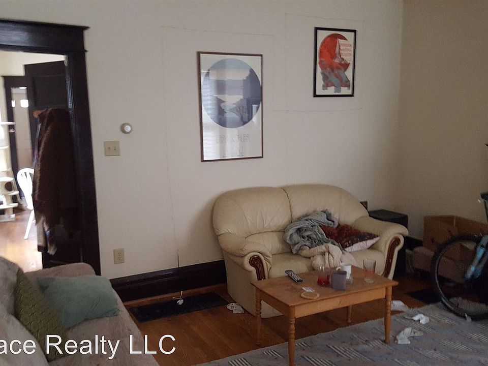 2nd image of 2421 N High St APT 5
