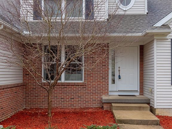5th image of 3585 W Arbutus Dr