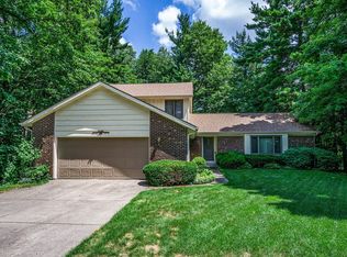 2210 Hook Rd, Mishawaka, IN 46544