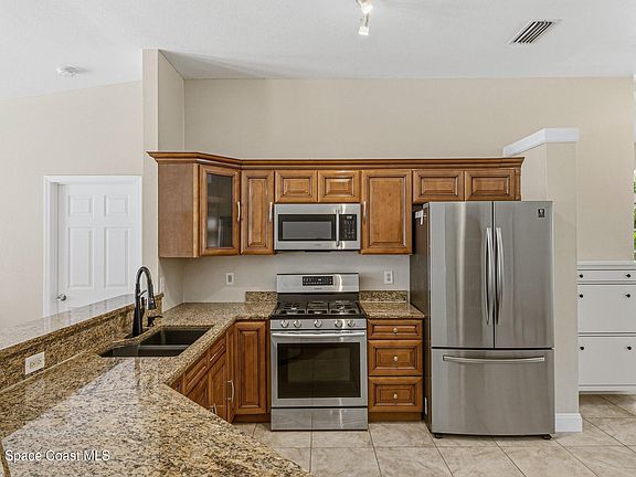 3rd image of 2260 Grand Teton Blvd