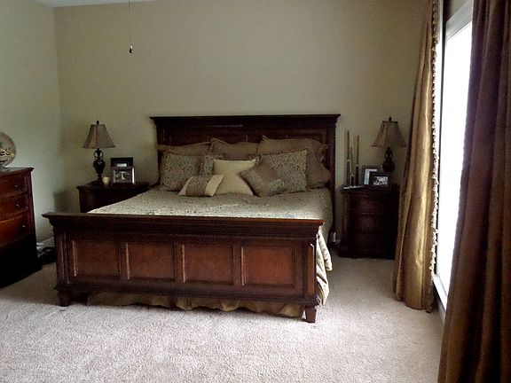 4th image of 323 Palm Island Cir