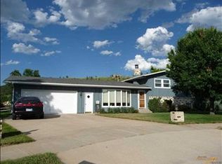 2728 Harney Pl, Rapid City, SD 57702
