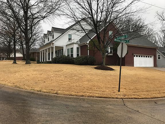 2nd image of 8200 N Hills Blvd