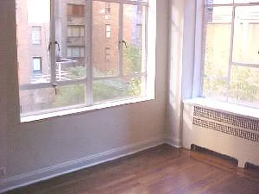 Rented by Corcoran | media 17