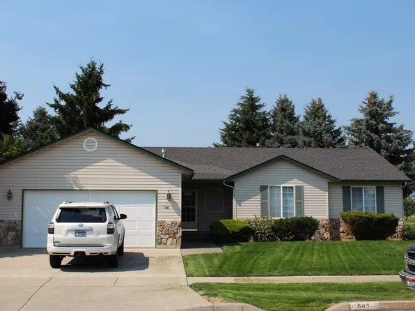 645 E Bogie Dr, Post Falls, ID 83854