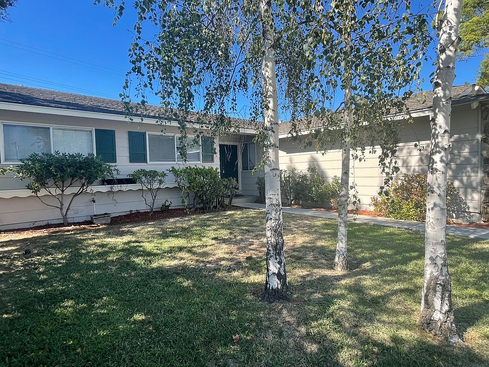 1st image of 2163 La Miel Way