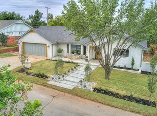 1227 Red Rock Ln, Nichols Hills, OK 73116
