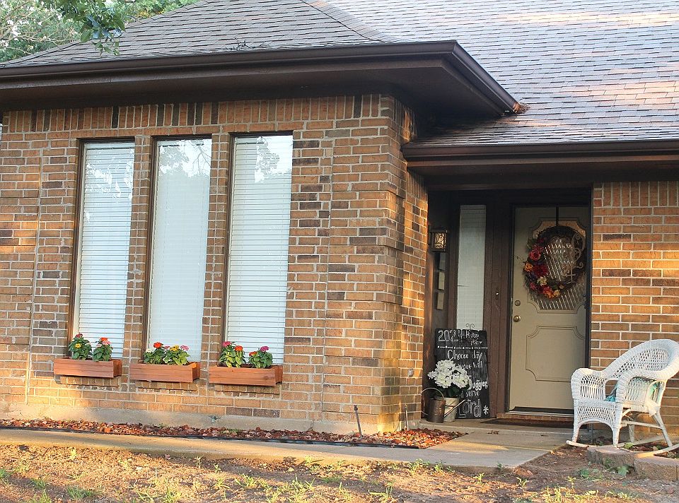 1st image of 2024 Hickory Hollow Ln