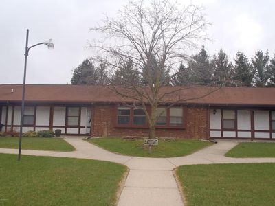 4497 Bekinshire Dr NW, Comstock Park, MI, 49321