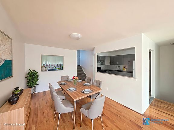 4th image of 227 27th Ave Floor 3
