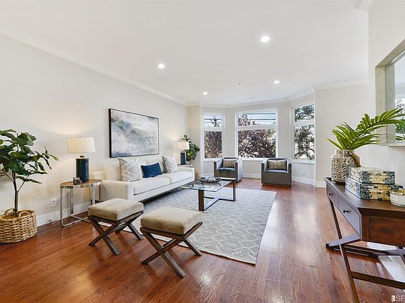2nd image of 2923 23rd St #1