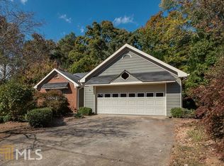 607 Overlook Wood Way, Lawrenceville, GA 30043