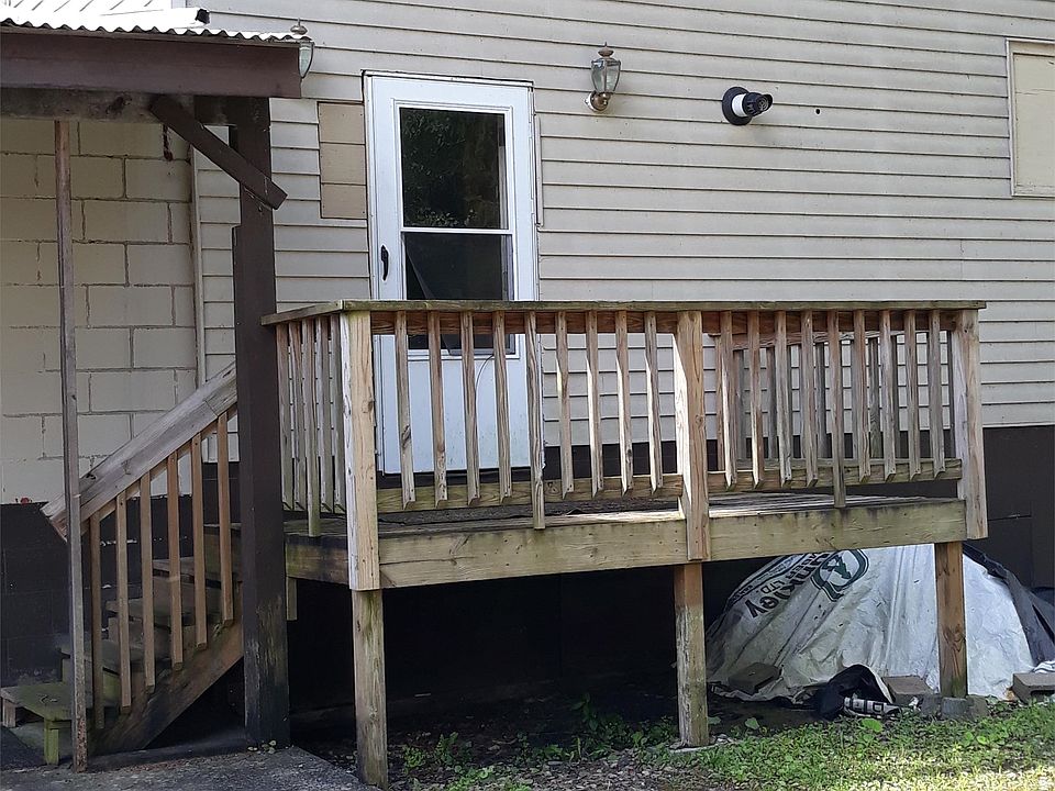 1st image of 138 Walnut St